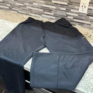 Men’s Under Armour sweats size Large loose fit